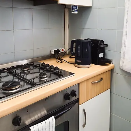 Comfortable Two-room In Daire Milano